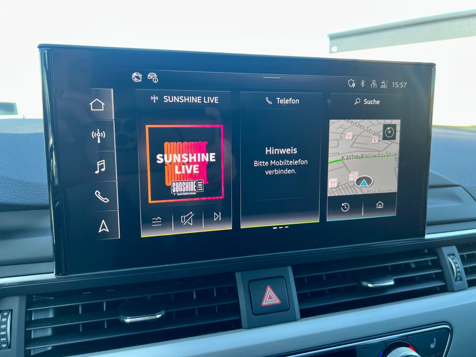 AUDI A4 Avant TDI LEDER AHK LED SHZ NAVI KAMERA