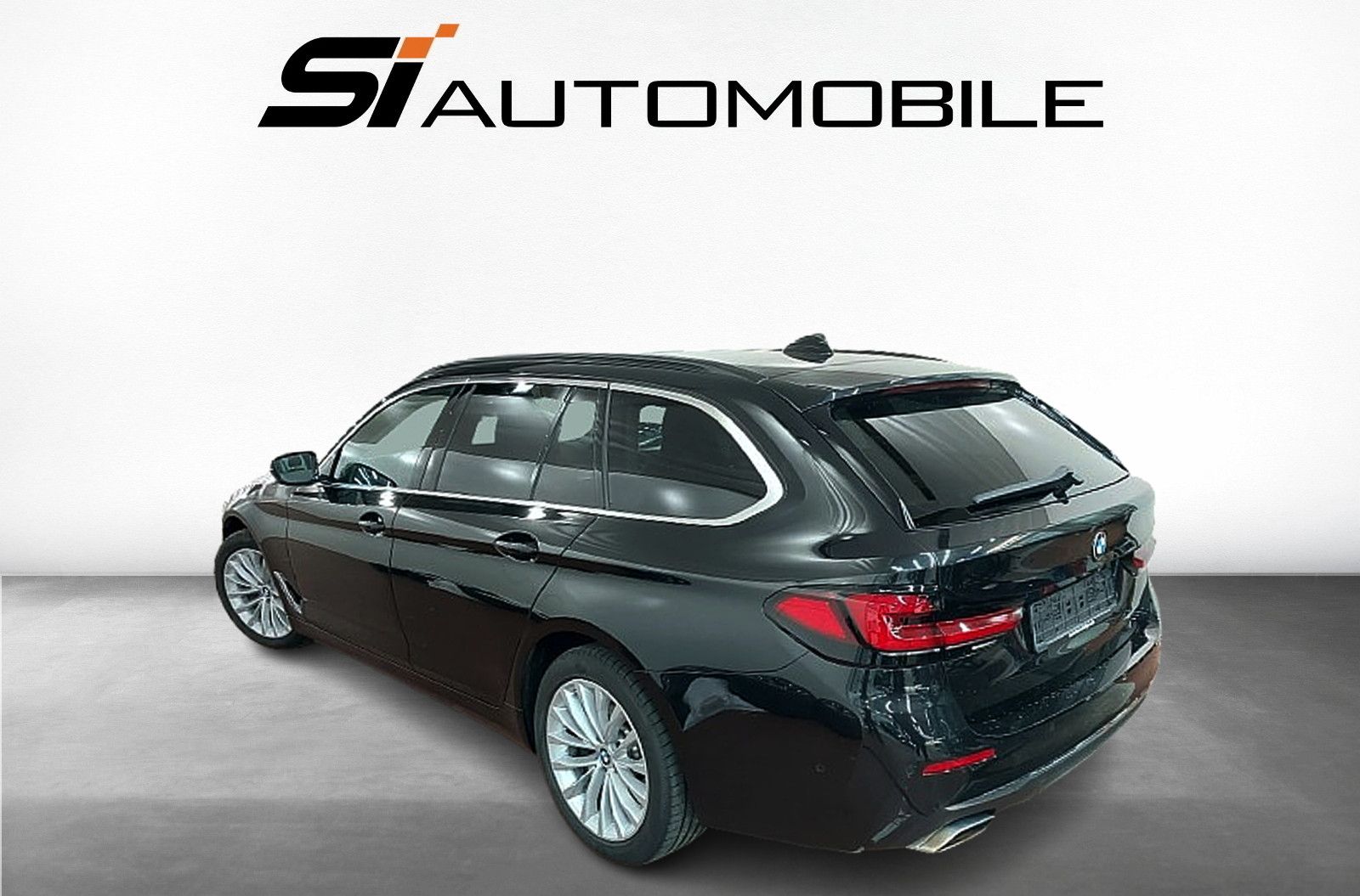 Fahrzeugabbildung BMW 530d xDr. Touring Luxury °UVP 95.800€°ADAP.DRIVE
