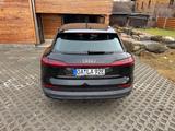 Audi e-tron 55 quattro - - Audi e-tron: Von Privat
