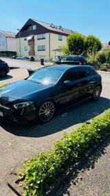Mercedes-Benz Mercedes A220d Amg AHK Kamera MBux 8G Tron... - Mercedes-Benz A 220 in Stuttgart