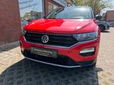 Volkswagen T-Roc Style 1,0 TSi 115PS 6-Gang Navi/AHK/PDC - rote Volkswagen T-Roc