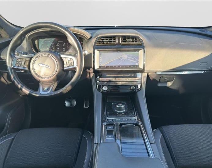 Jaguar F-Pace 25d AWD R-Sport Automatik R-Sport Top Zus