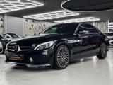 Mercedes-Benz C 160 Lim. AMG/9G/XENON/LEDER/NAVI - Mercedes-Benz C 160 mit Benzin-Antrieb: Limousine
