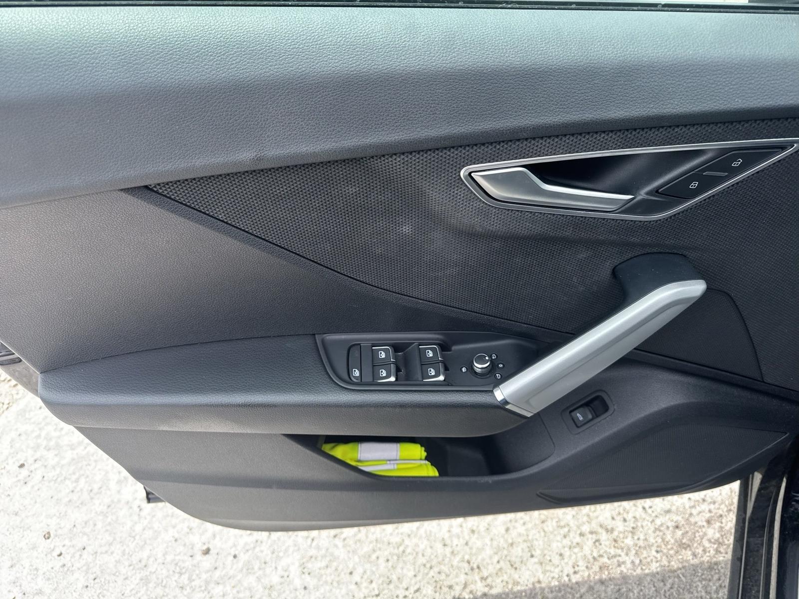 Audi Q2 30 TFSI advanced LED KAMERA PDC+ SHZ Virtual, миниатюра 14