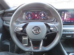 SKODA Octavia Combi 2.0 TDI RS Columbus Traveller Ahk SKODA Octavia Combi 2.0 TDI RS Columbus Traveller Ahk