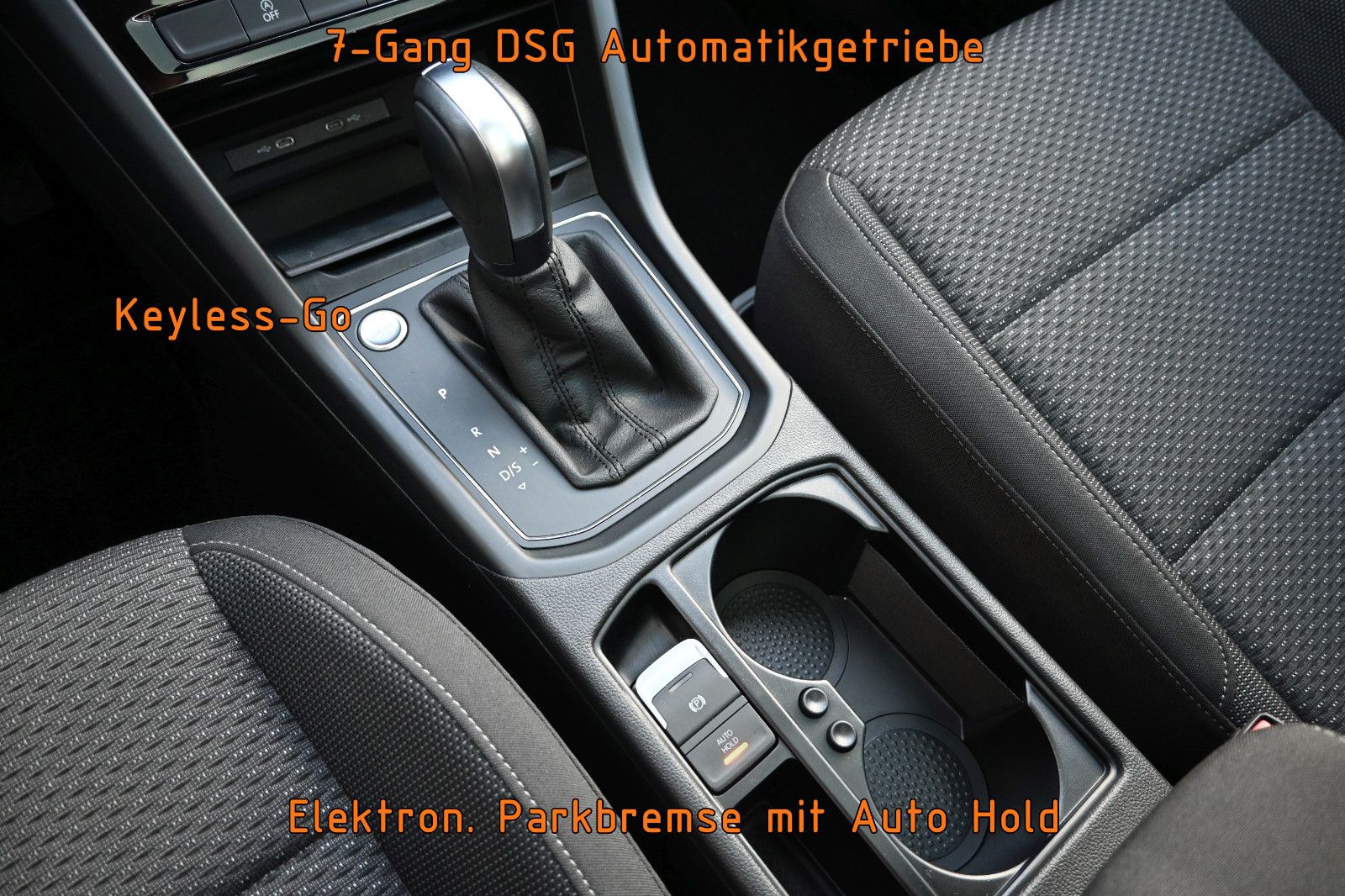 Fahrzeugabbildung Volkswagen Touran 2.0 TDI DSG °ACC°AHK°PANO°STANDHEIZ°7-SI°