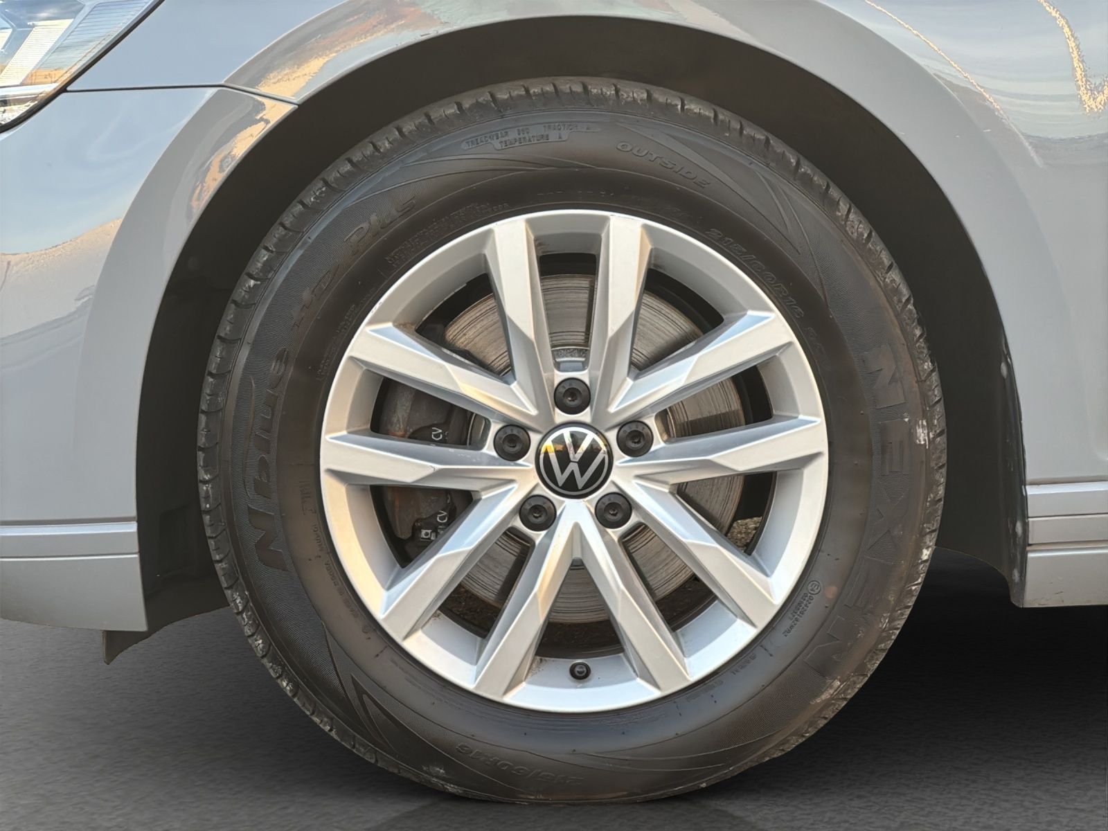 Volkswagen Passat Variant - Bild 11