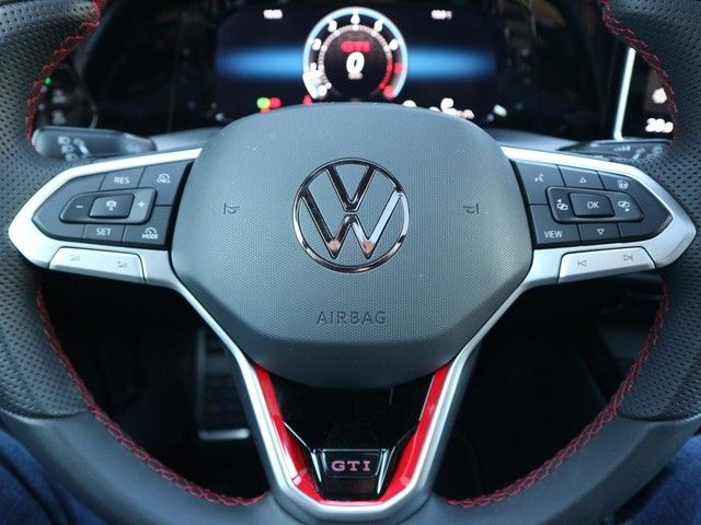 Volkswagen Golf - Bild 11