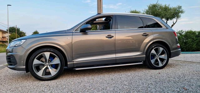 Audi Q7 zu verkaufen