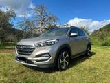 Hyundai TUCSON Premium / Pano / Leder / AHK / FWD - Hyundai TUCSON mit Diesel-Antrieb: Beige