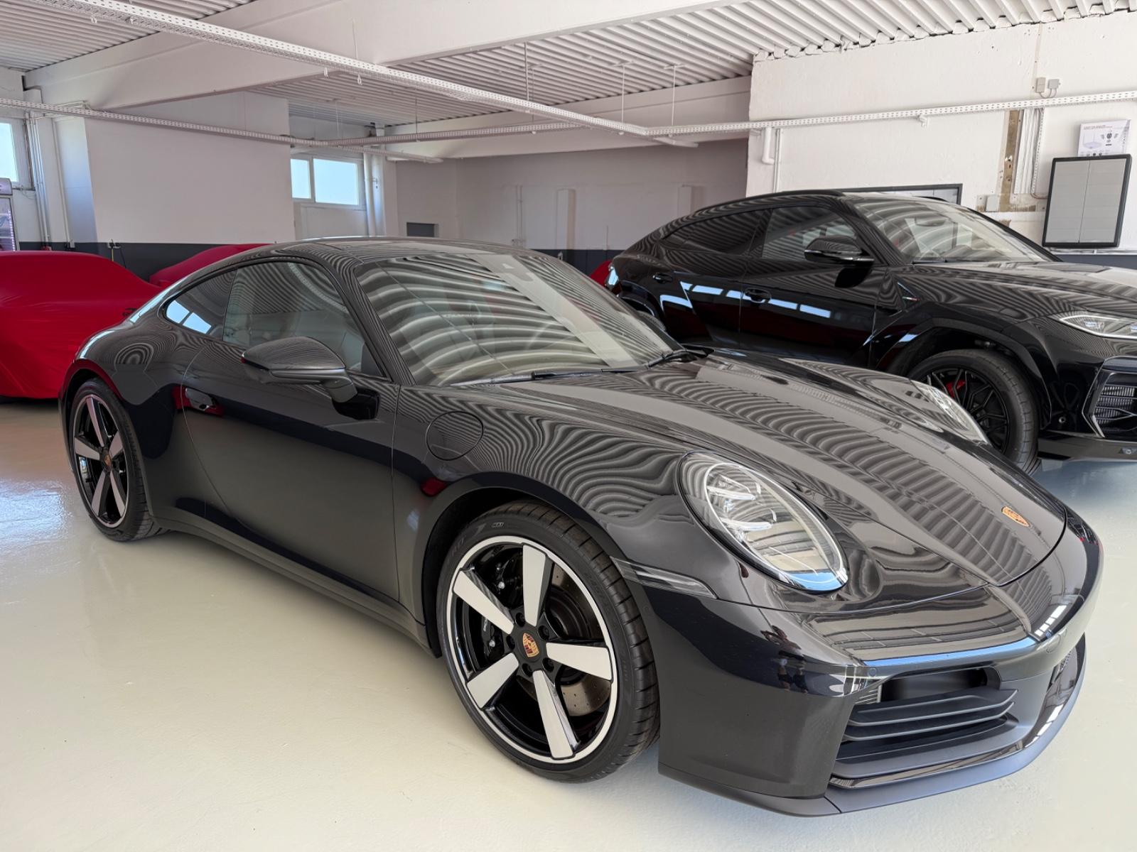 Porsche 911 Carrera S,BOSE,Lp.190.000,- Euro