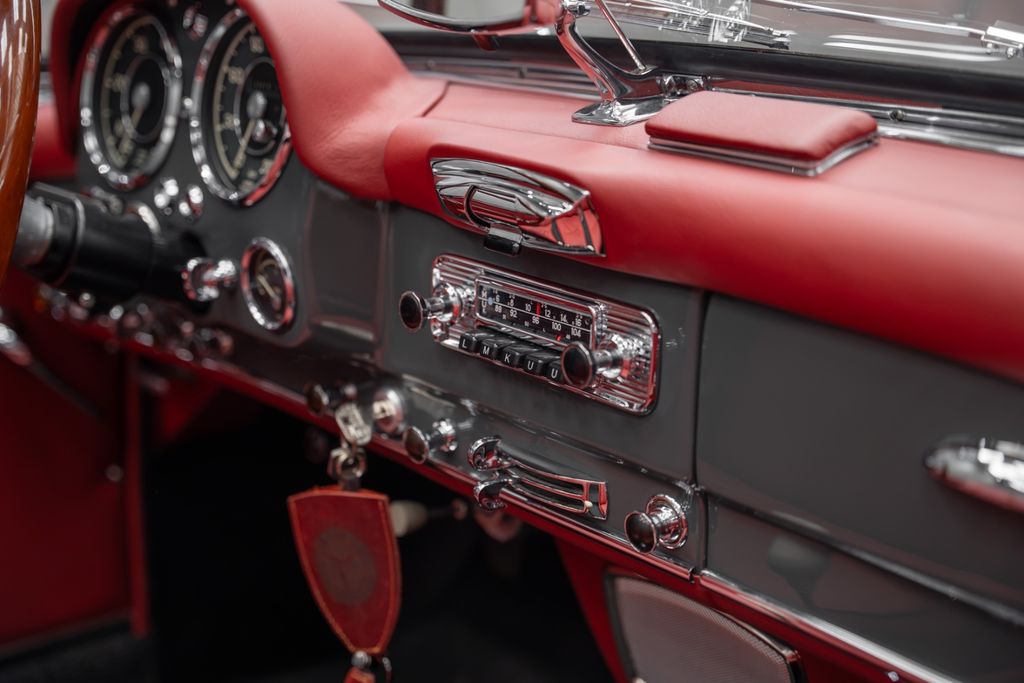 190 SL Cabriolet Baujahr 1955/56 Grau / Rot - Bild 19