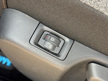 Citroën C3 1.2 PureTech 8283 Max Kam.+KeyLess+LED+Navi