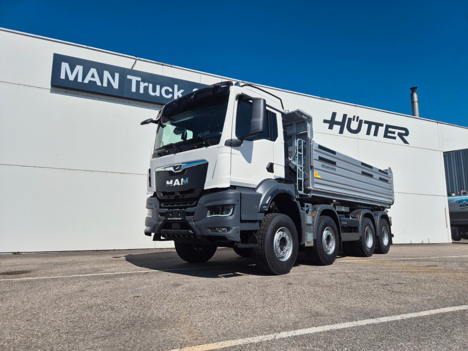 MAN TGS 41.520 8x4 BB  Meiller Gesteinskipper