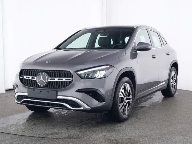 Mercedes-Benz GLA 200 Progressive *Pano* LED Kamera Winter-P.