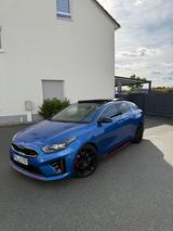 Kia pro_cee'd / ProCeed 1.6 T-GDI DCT GT GT - Kia Gebrauchtwagen in Mainz