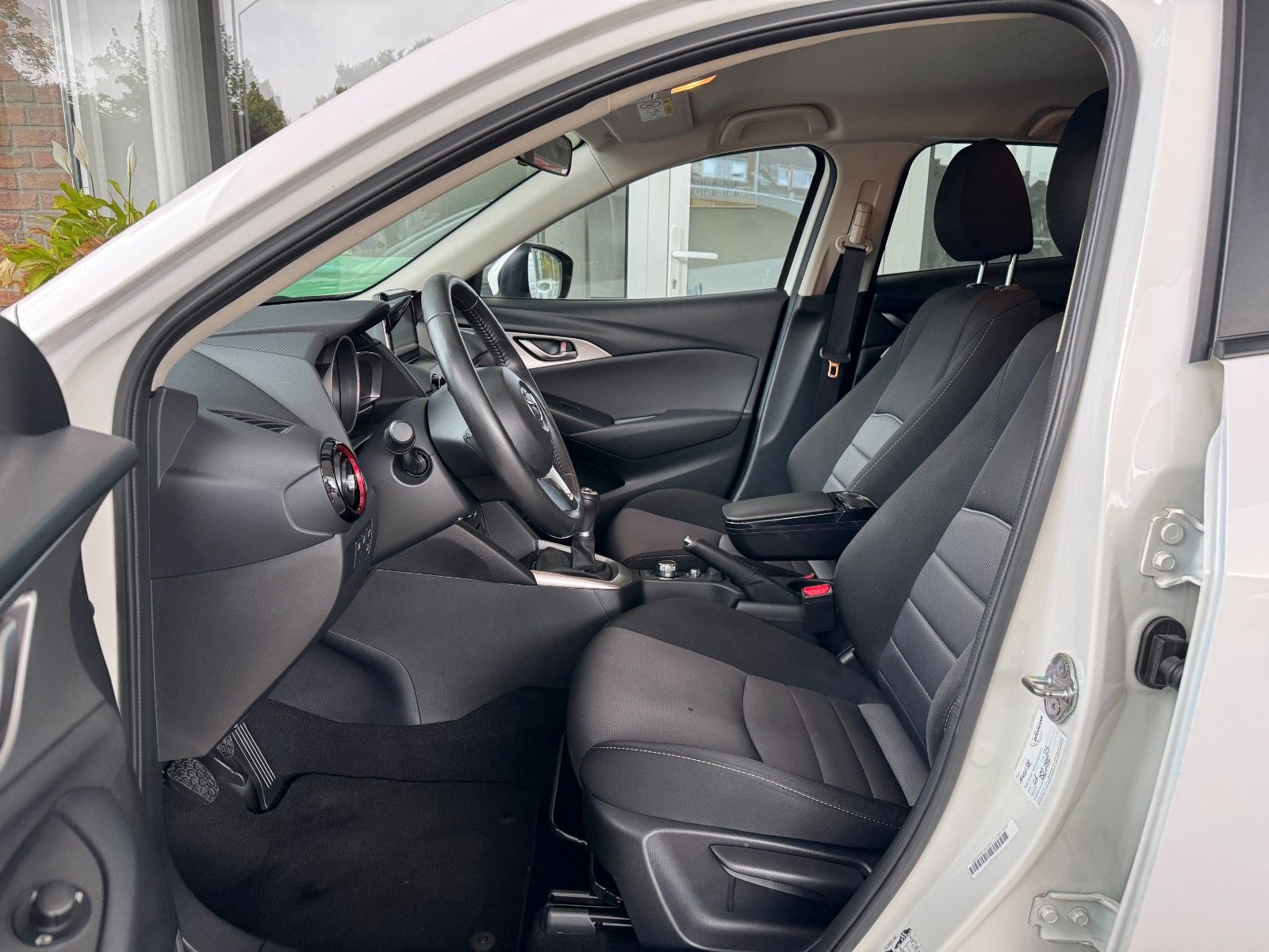 Fahrzeugabbildung Mazda CX-3 Exclusive-Line Navi/PDC/Bluetooth/2.Hand