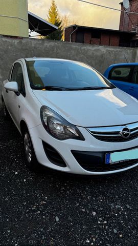 Opel Corsa D 1.2 Selection