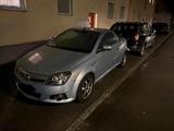Opel Tigra Twintop - Opel Corsa mit Benzin-Antrieb: Cabrio