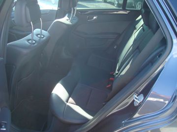 Mercedes E 300 - 10