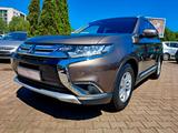 Mitsubishi Outlander SUV-Star 2WD - Mitsubishi in Leipzig