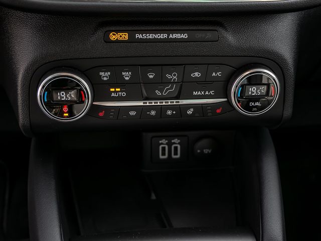 Ford Kuga 2.5 Plug-In Hybrid Vignale Parkautomatik