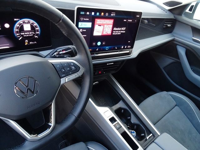 Passat Variant 1.5 eTSI DSG Business "Premium"