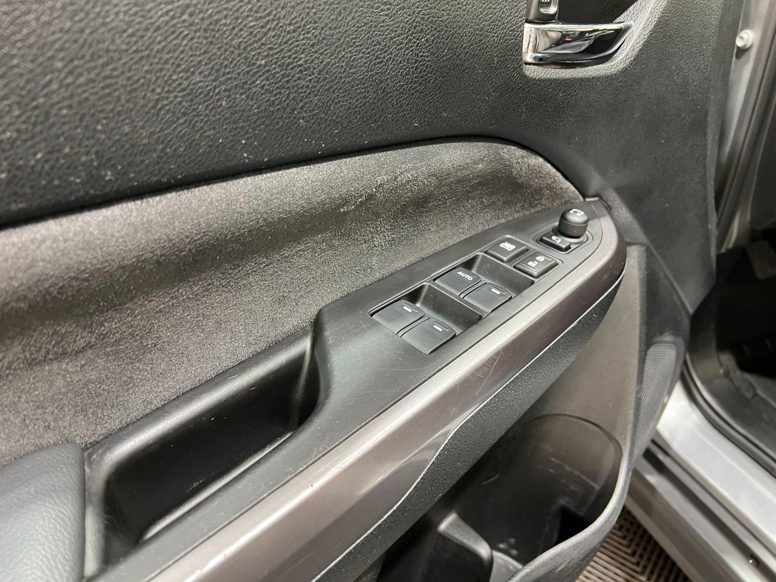 Fahrzeugabbildung Suzuki Vitara Comfort + / Pano. / LED / Allgrip
