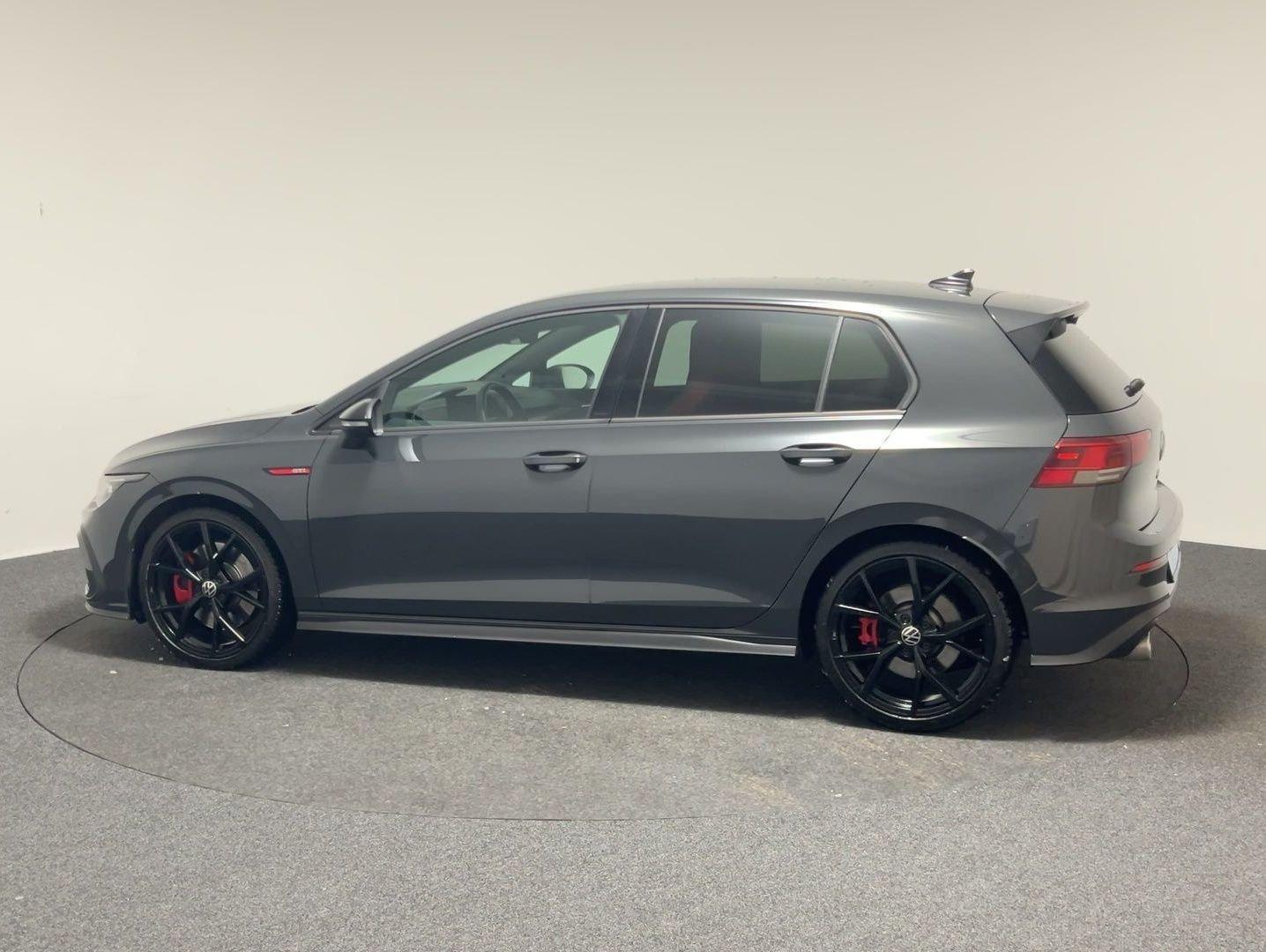 Volkswagen Golf VIII GTI DSG LED Plus RFK ACC Lane A.