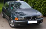BMW 520i Oxford Grün/Green | 5er 6 Zylinder Limo E39 - BMW 520 aus 1999: 520i