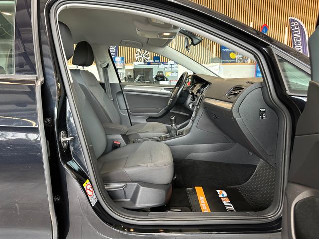 Volkswagen Golf VII *ISOFIX*A-HOLD*KLIMA*