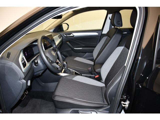 Volkswagen T-Roc 1.5 TSI DSG R-Line LED ACC AHK foto 3
