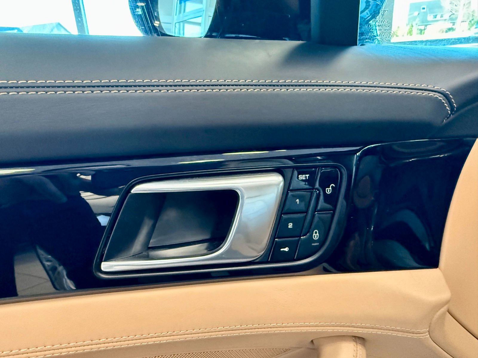 Fahrzeugabbildung Porsche Panamera 4S Sport Turismo ACC/Panorama/APPROVED