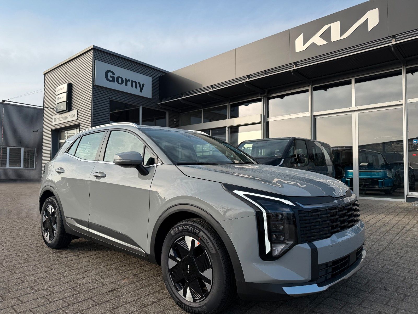 Kia SPORTAGE 1.6T 2WD DCT VISION