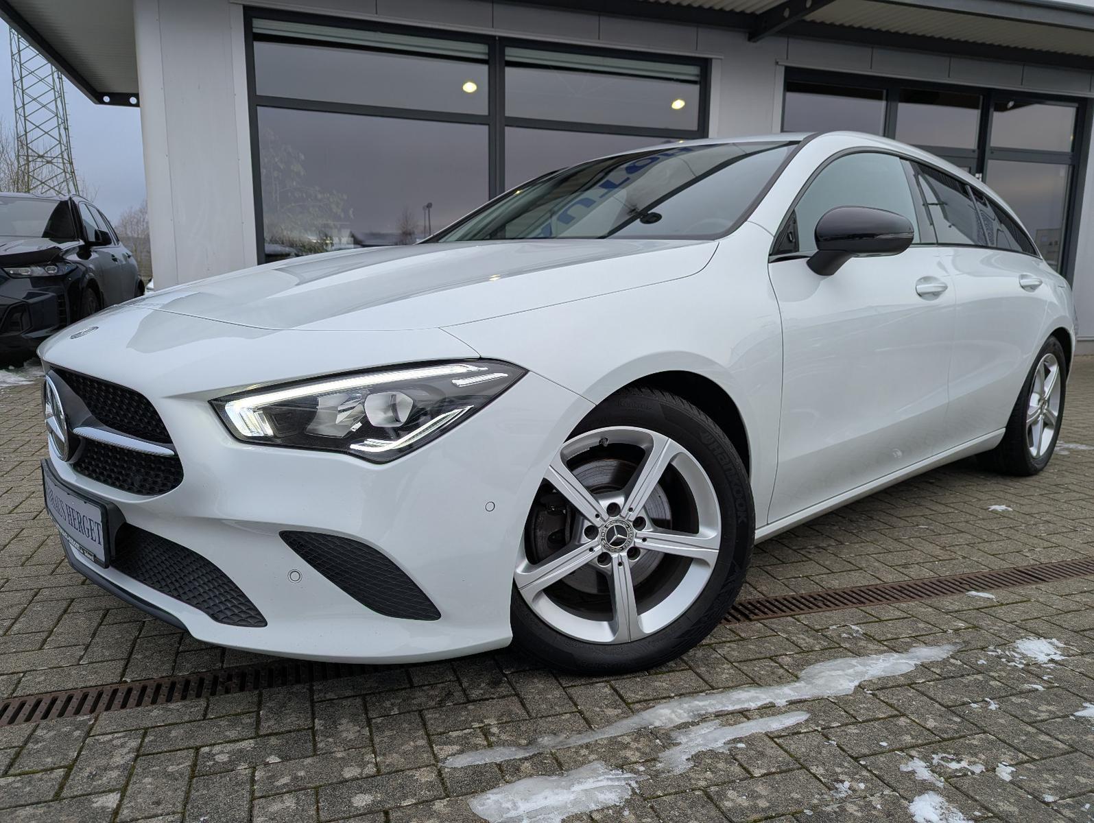 Mercedes-Benz CLA 200 Shooting Brake 7G-DCT Progressive