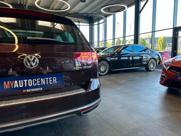 Volkswagen Passat Alltrack *PANO*3-Zonen*Keyless*AHK*