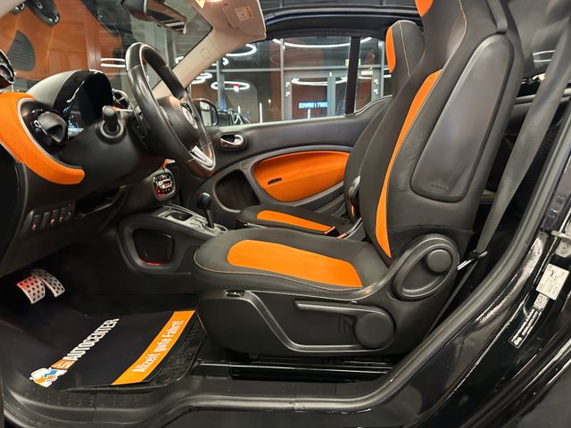 Smart ForTwo cabrio *2. Hand*Klima*SHZ*AHK*Kamera*Navi