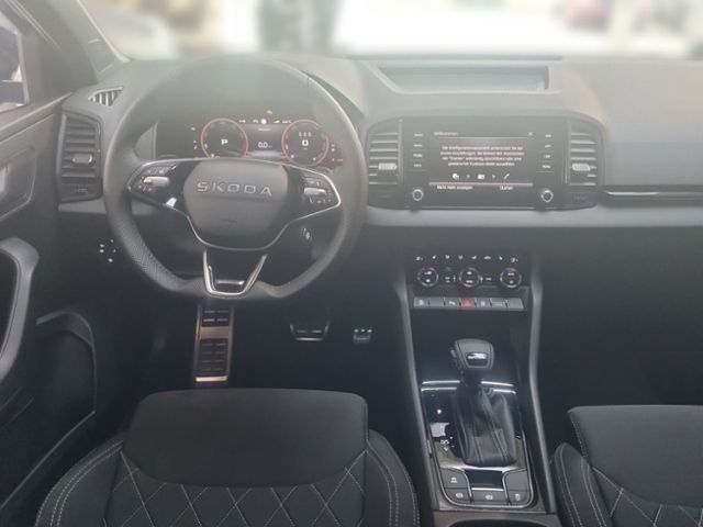 Fahrzeugabbildung SKODA Karoq 1.5 TSI DSG Sportline LED MATRIX