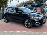Nissan Qashqai 1.3 N-Connecta*Nav*ACC*Szhz*360°