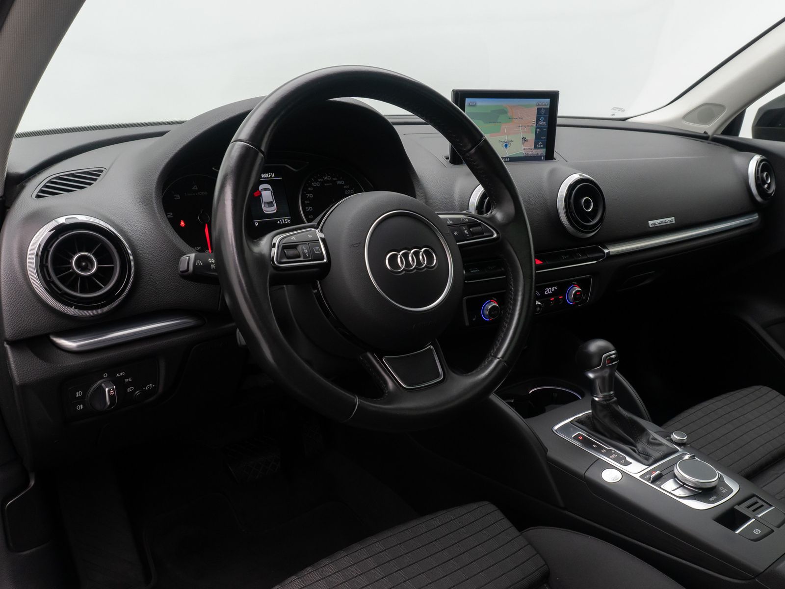 Fahrzeugabbildung Audi A3 Ambition Xenon DAB Navi Panorama Lordos Sound