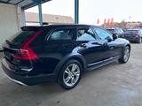 Volvo V90 Cross Country Pro AWD - Volvo: Country