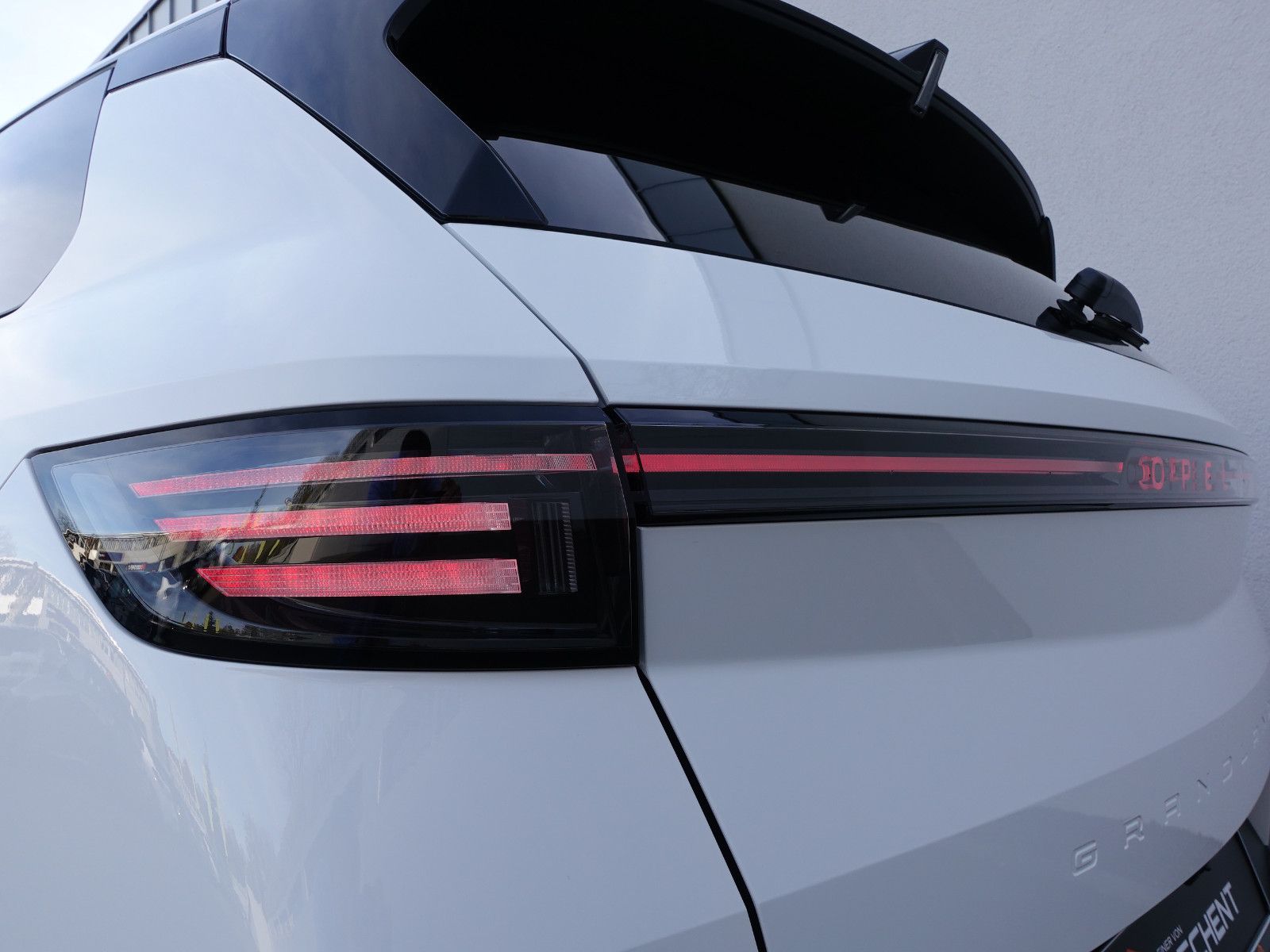 Fahrzeugabbildung Opel Grandland GS,Autom.Navi,Sitzh,Schiebedach,Headup