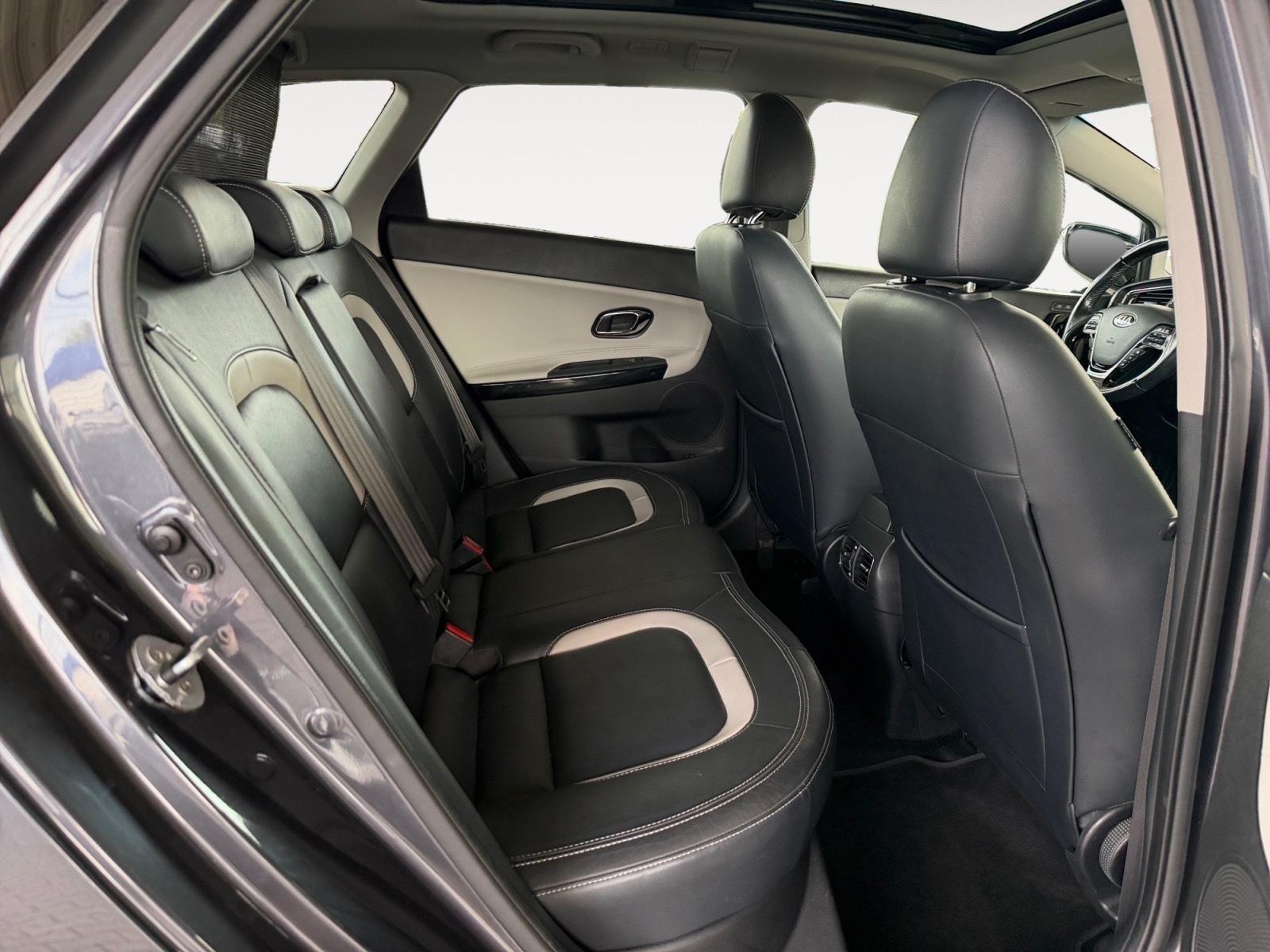 Kia cee'd 1.6 GDI Platinum Xenon Schiebed. Leder Kam