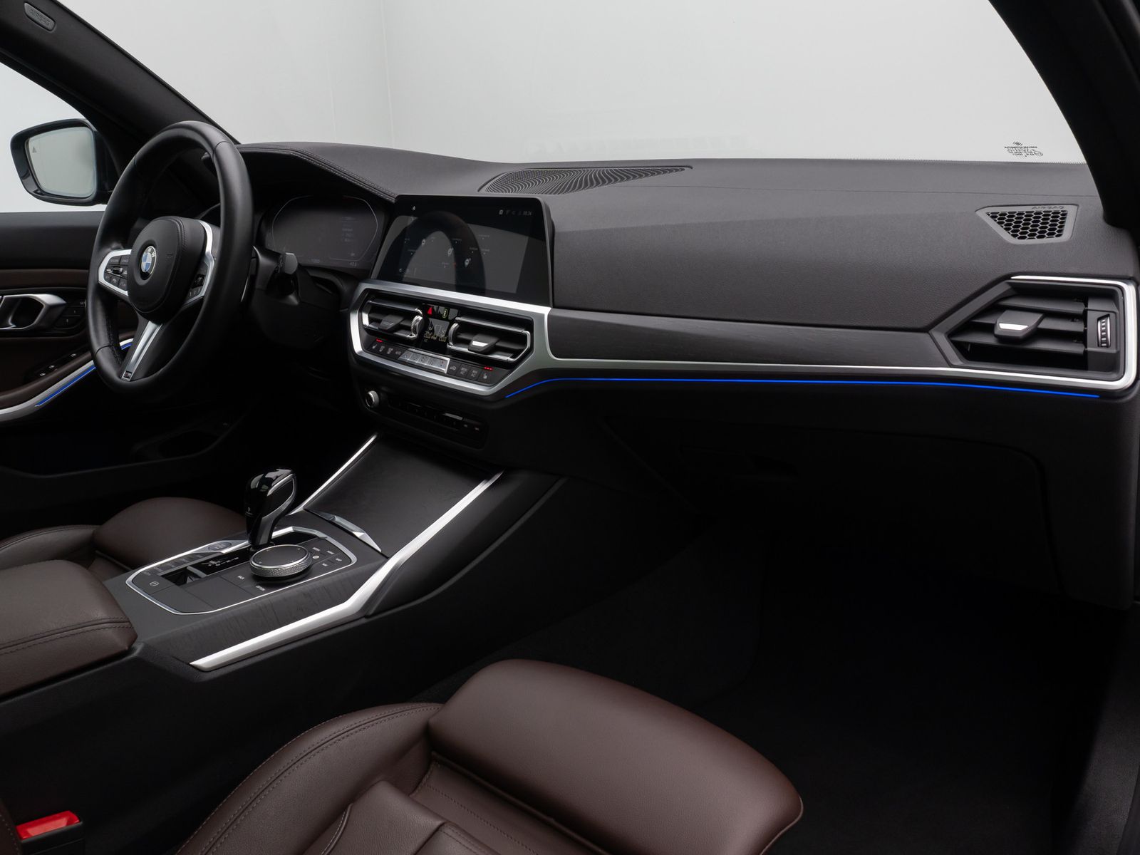 Fahrzeugabbildung BMW 330d M Sport DAB Kamera Leder ACC Alarm Pano 19"