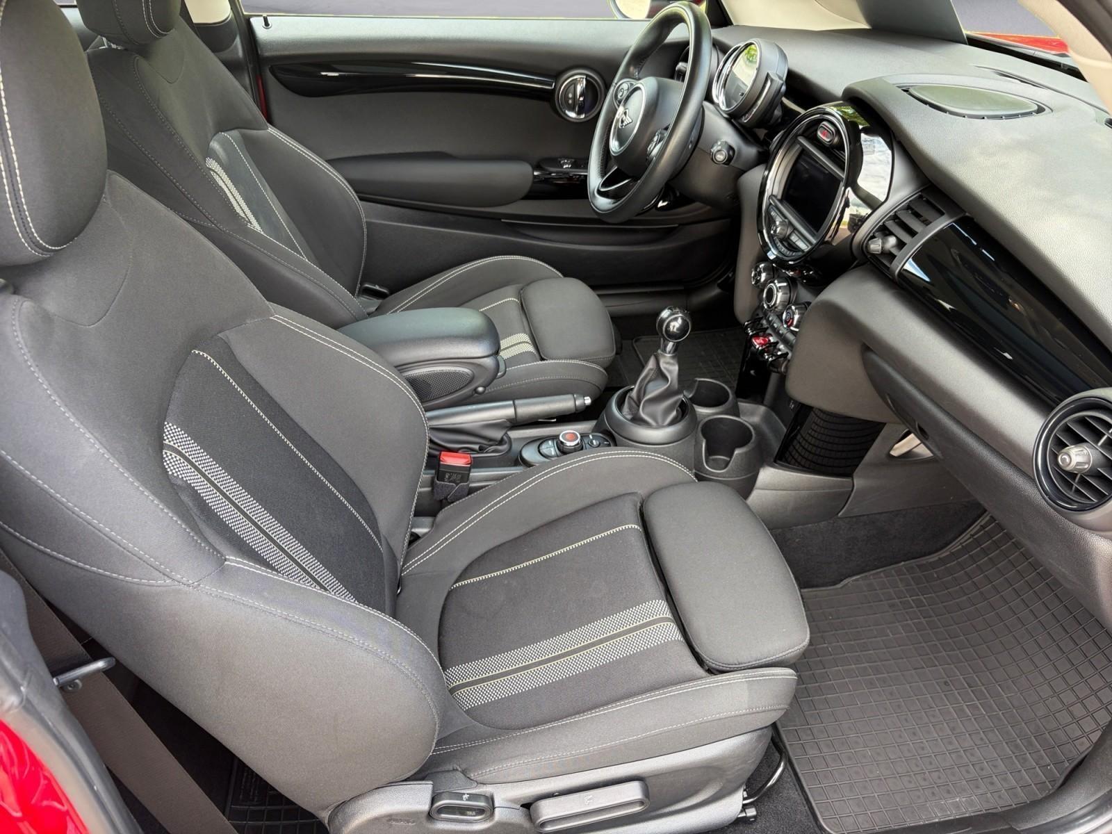 MINI Cooper S PDC Klima LED Sportsitze Ablagenpaket
