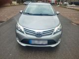 Toyota Avensis 2,2 diesel Export - Toyota Avensis Gebrauchtwagen in Bremen