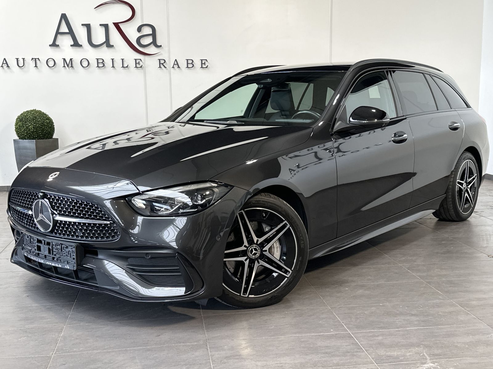 Fahrzeugabbildung Mercedes-Benz C 300d T AMG Line NAV+LED+HUD+PANORAMA+ACC+AHK