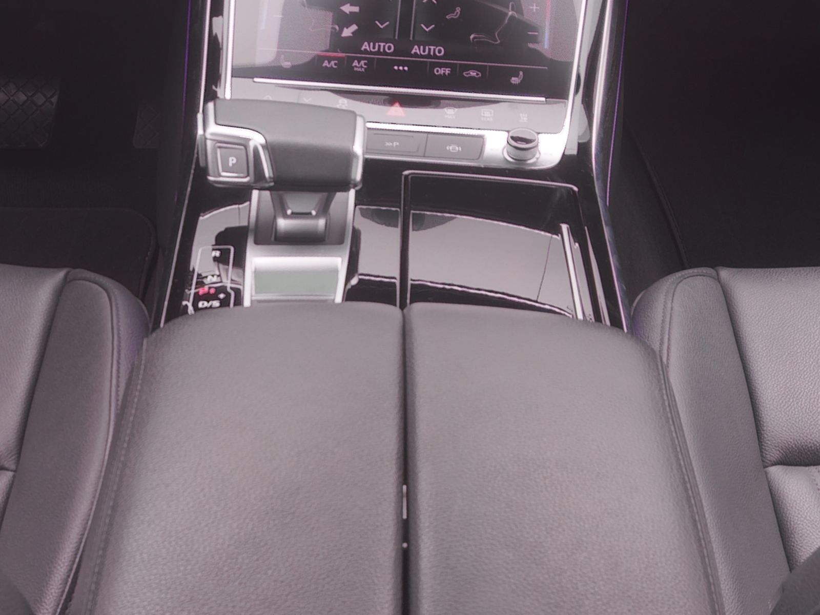 Audi A8 - Bild 14