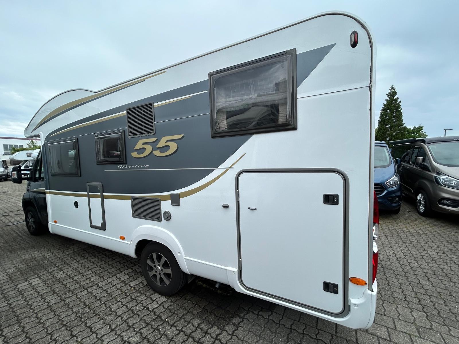 Bürstner Ixeo T 728 G/ Hubbett/ 5 Sitzplätze/ Markise