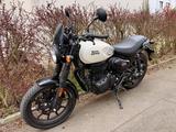 Royal Enfield HNTR 350 - Offers